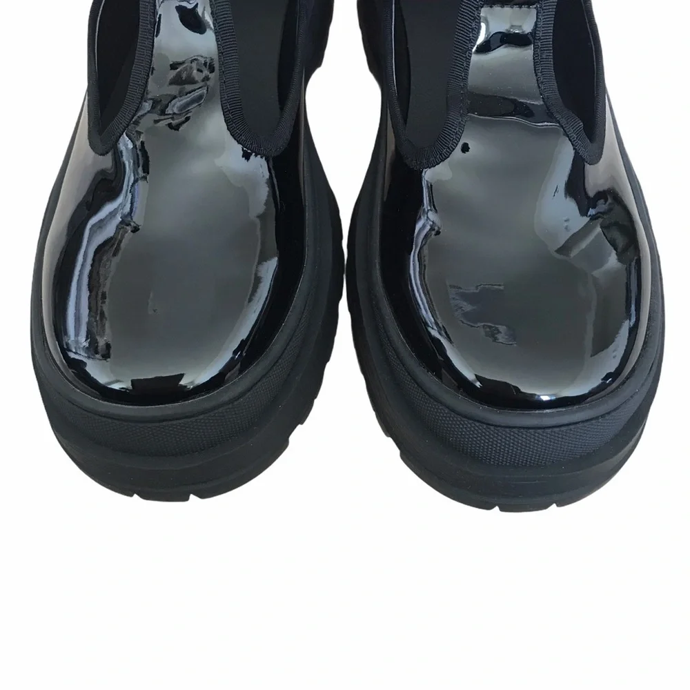 Urban Outfitters Chunky Black T Strap Mary Janes